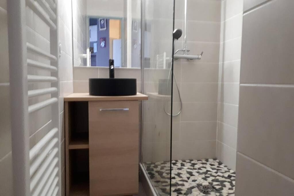 T3 Climatise Avec Piscine Et Vue Sur Mer Sète Exterior foto